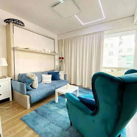 Ac-free Wifi - Free Parking - 3sleep- 5minutes Walk To Station - Close To The Lake *